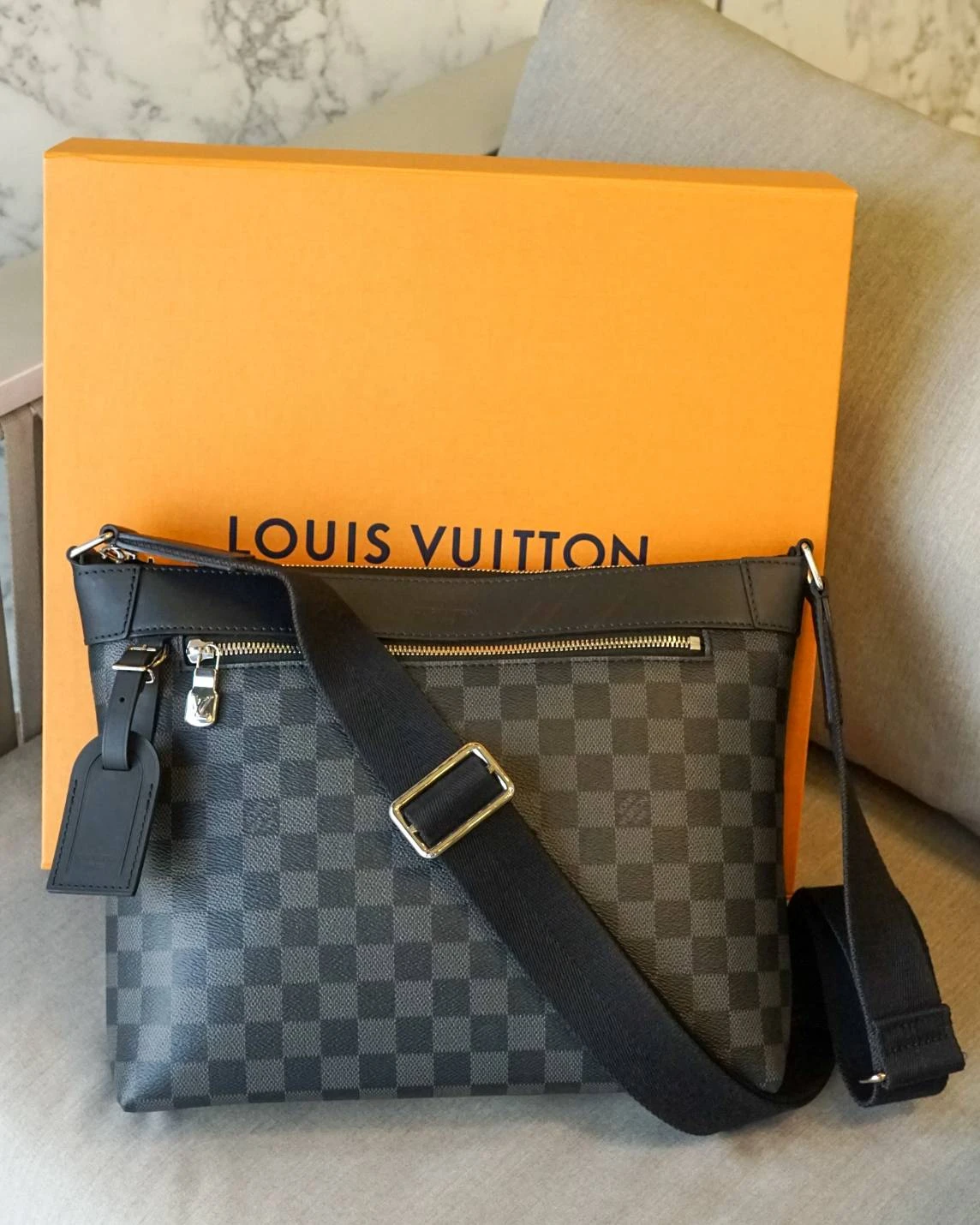  Louis Vuitton Mick NM Messenger Bag PM (2019)